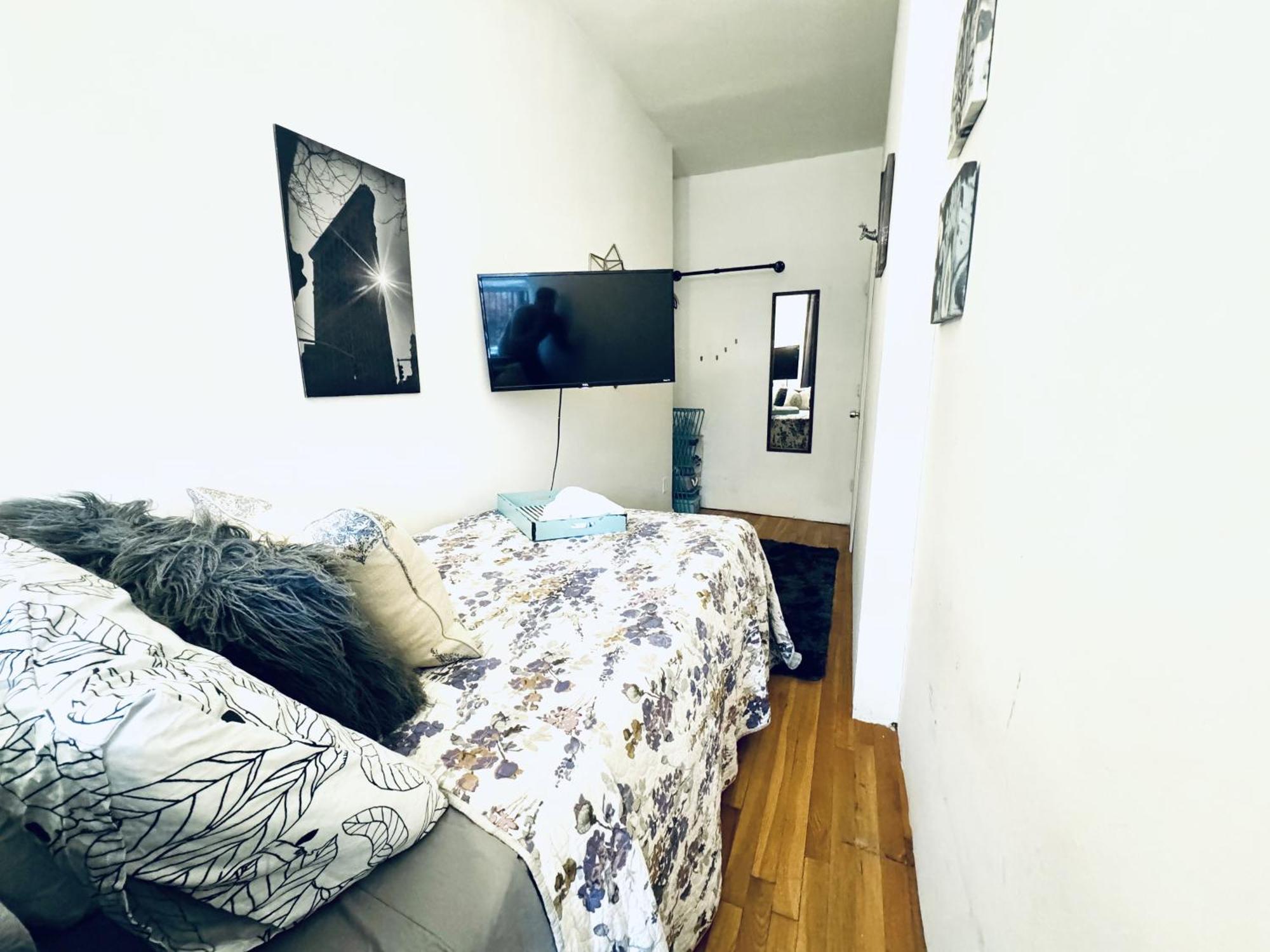 Long In Shared In Ues - Manhattan Guest house